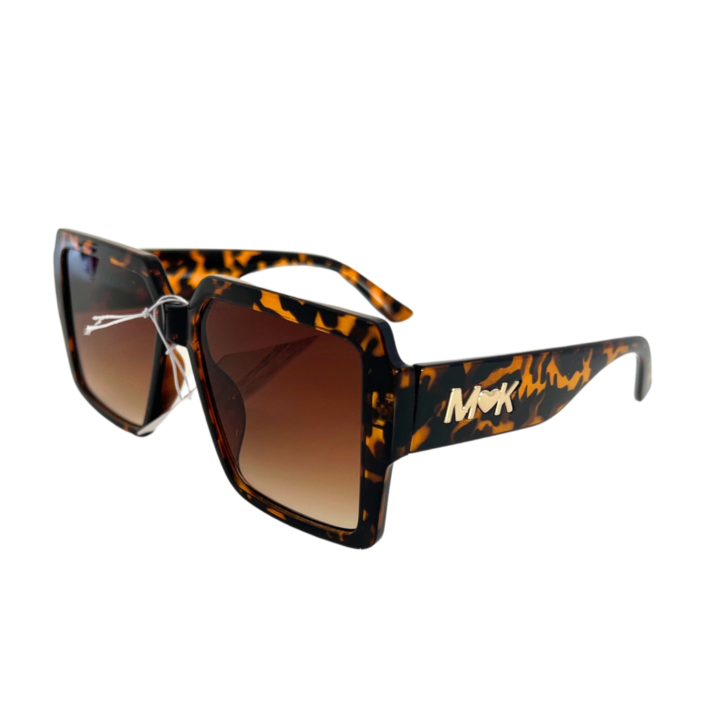 MODERN STATEMENT: NEW EDGE EYEWEAR'S 9M059 FASHION SUNGLASSES