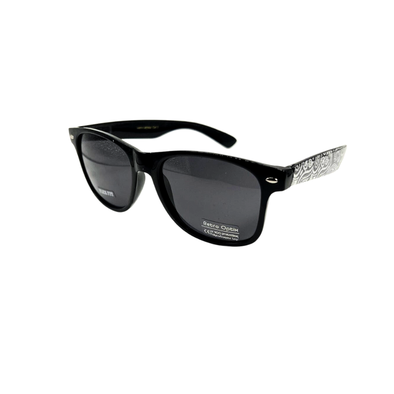 BANDANA-INSPIRED WAYFARER SHADES: WF01-BLK1